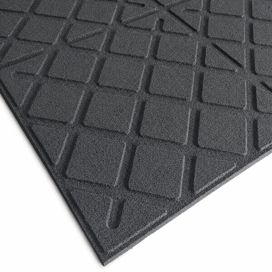 Gumijas plāksne SBR 100 × 100 cm × 30 mm melna
